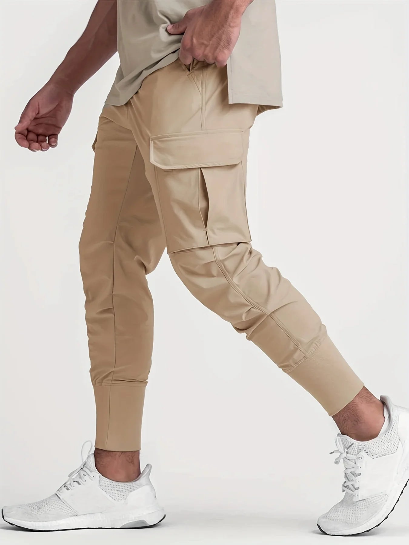 Swift™️ - Lightweight Quick-Dry Cropped Fitness Pants with Multi-Pockets for Men