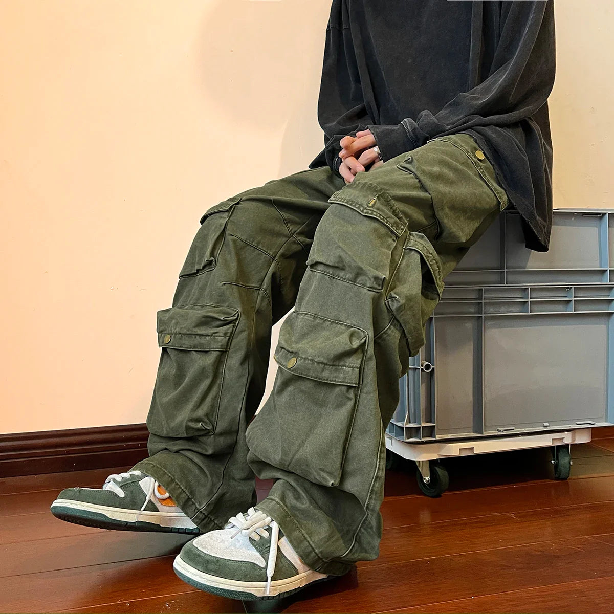 Drift™️ - Vintage Wide-Leg Cargo Pants with Multi-Pockets for Men, Harajuku Hip-Hop Streetwear