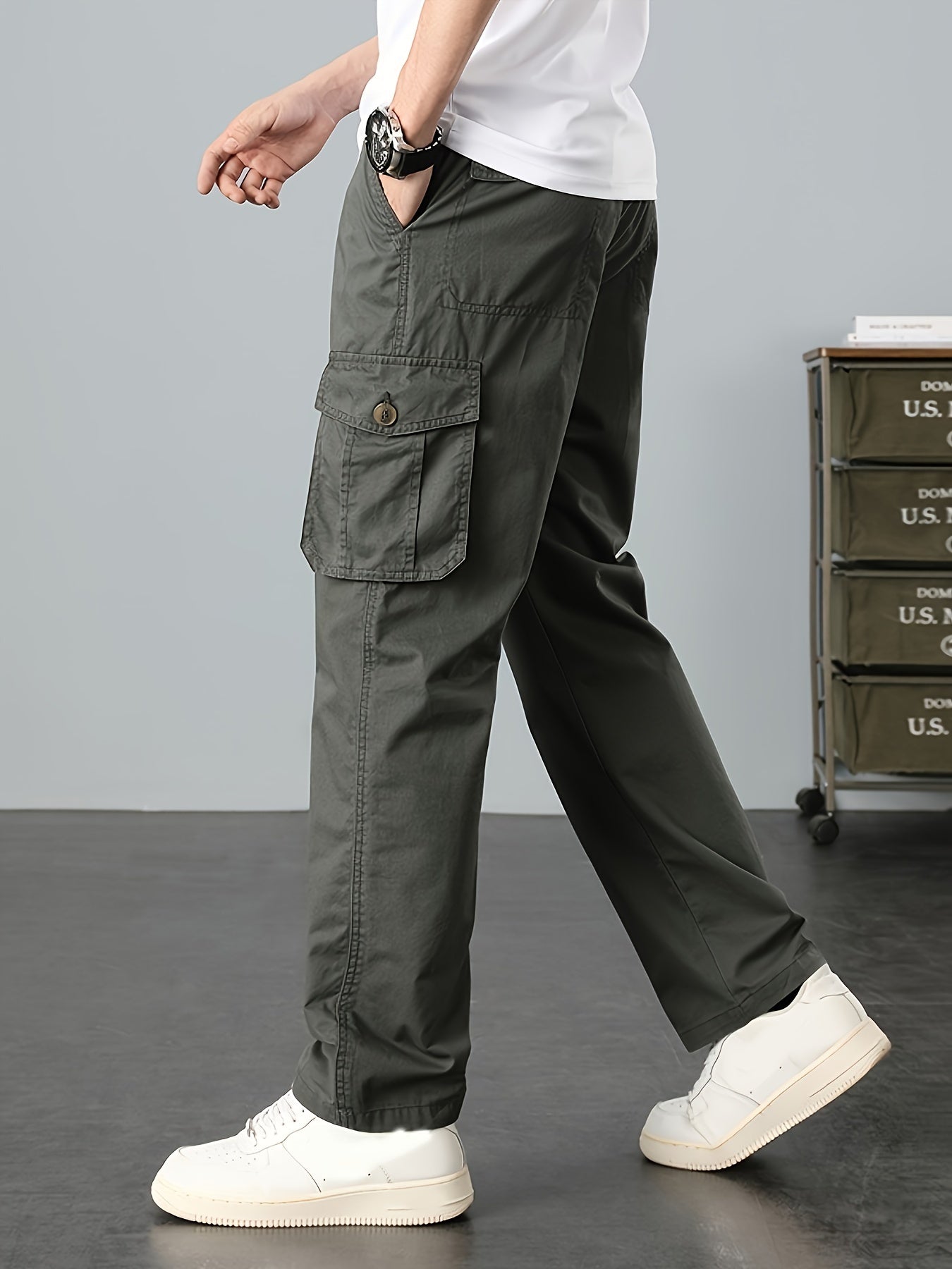 Urban™️ - Loose Fit Cargo Pants with Flap Pockets for Men