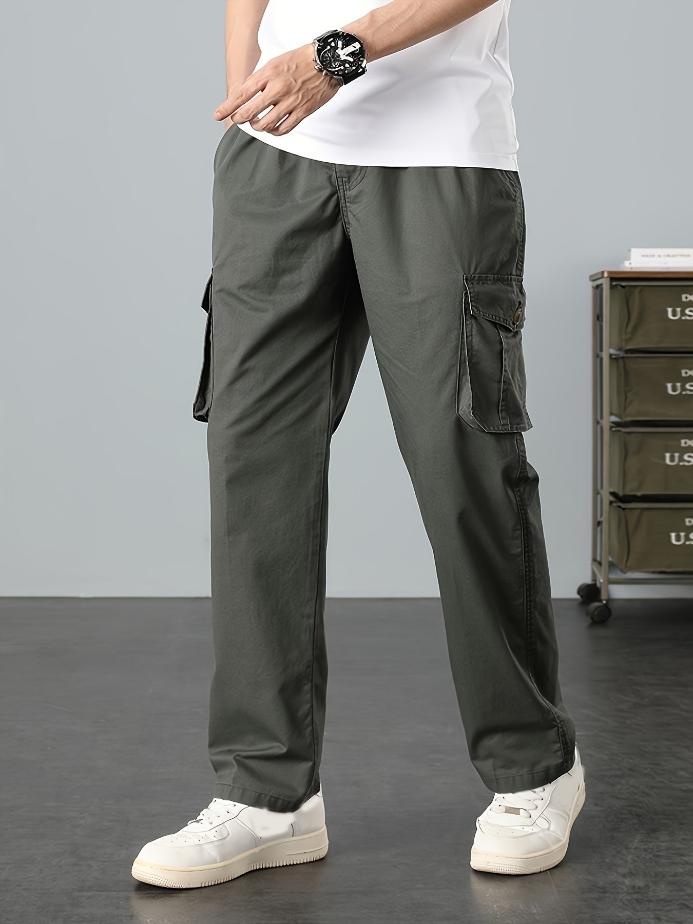 Urban™️ - Loose Fit Cargo Pants with Flap Pockets for Men